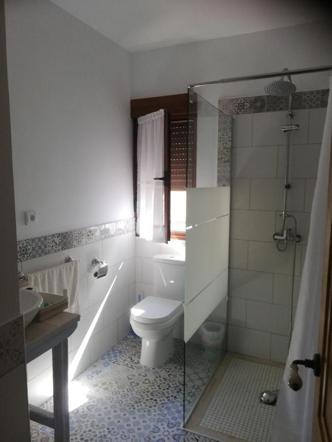 Hostal El Lugar De La Mancha Argamasilla de Alba Exterior foto