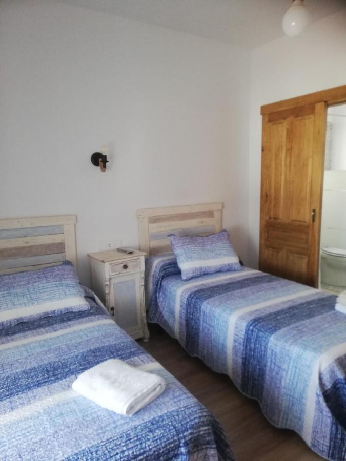 Hostal El Lugar De La Mancha Argamasilla de Alba Exterior foto